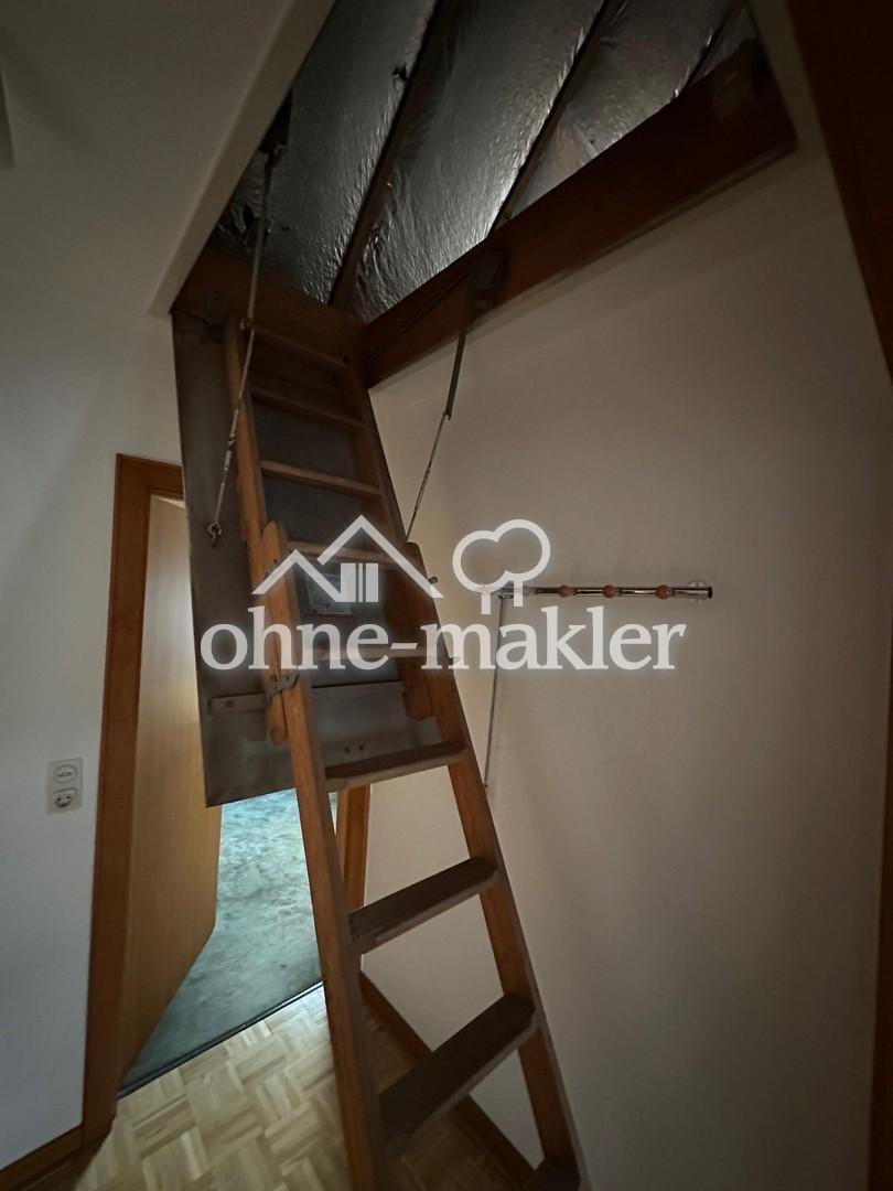 Einschubtreppe zum Spitzboden