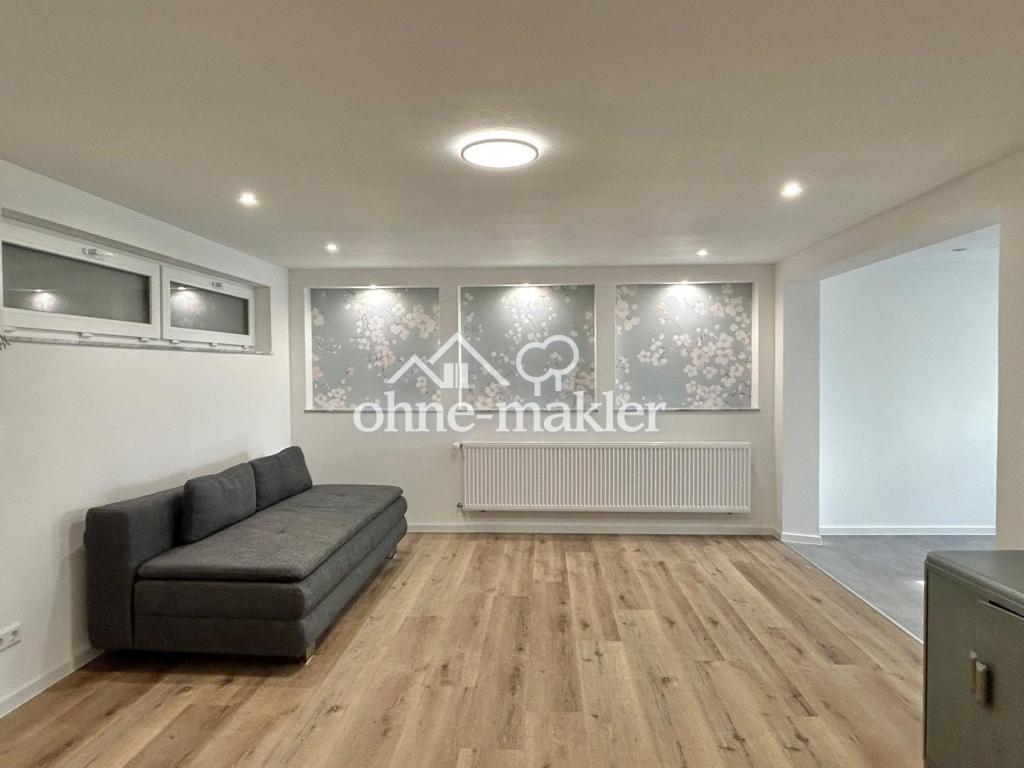 Das Wohnzimmer im UG
