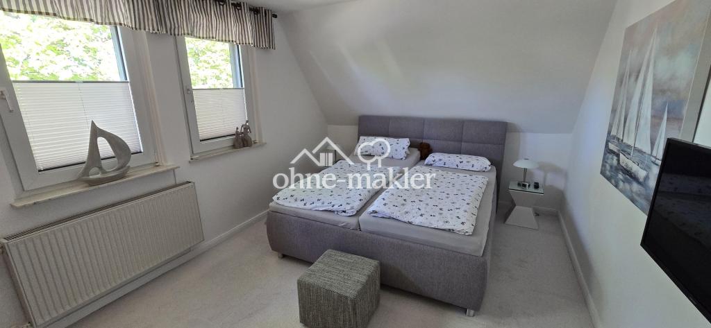 Schlafzimmer im OG
