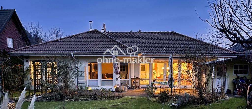 Hintere Hausfront zum Garten
