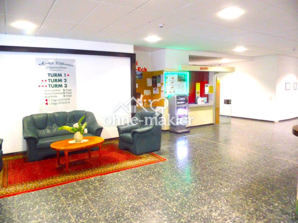 Foyer und Kiosk