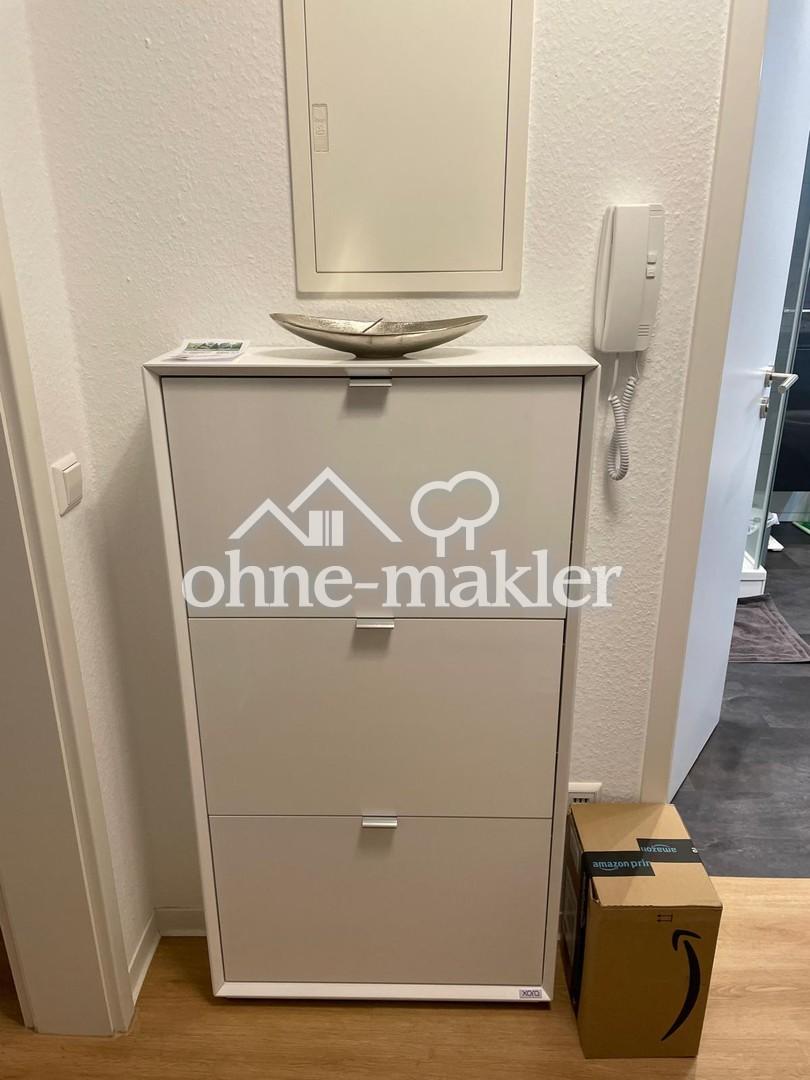 Eingangsbereich / Schuhschrank