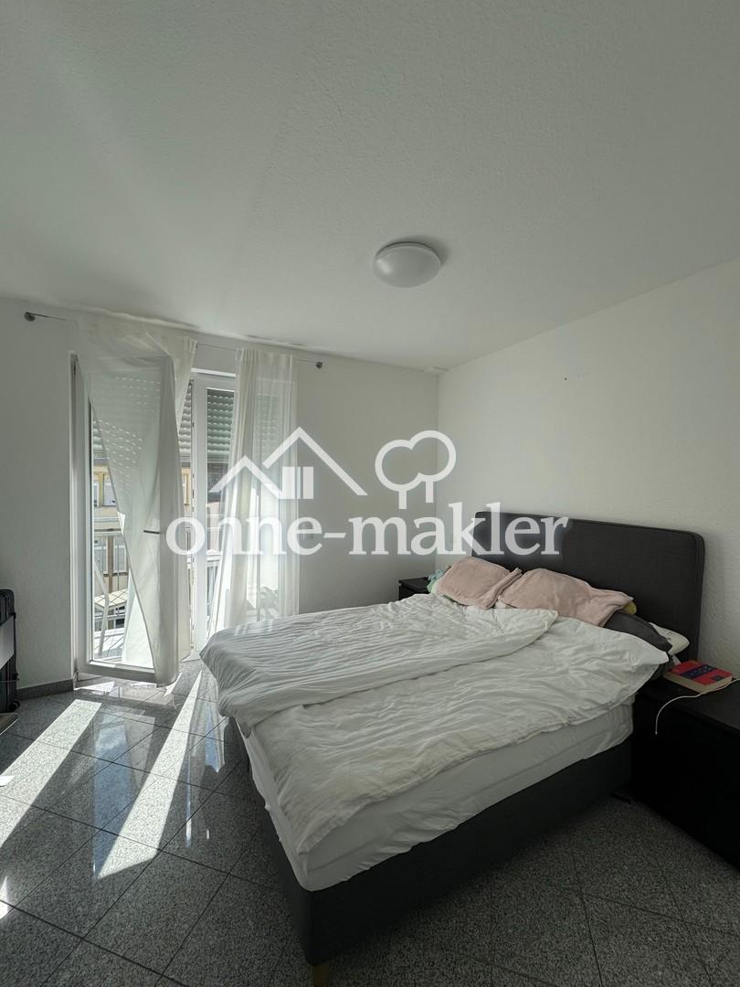 Charming apartment in beautiful location with French windows - Foto 3