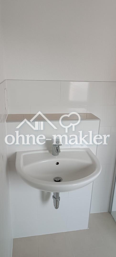 Waschbecken inkl Ablage