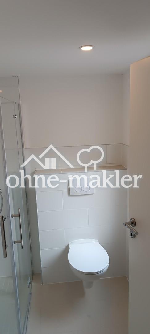 Ablage Toilette