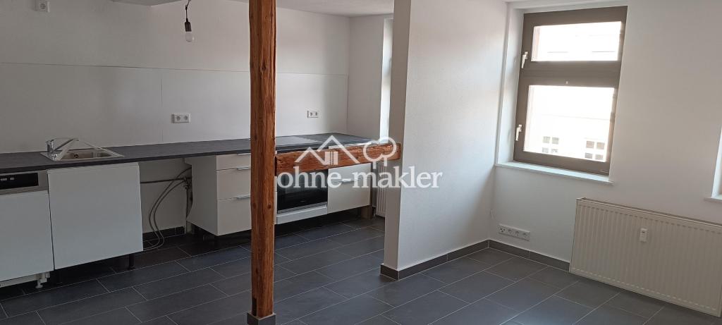 Frisch sanierte 2-Zimmer-Wohnung mit Einbauküche & neuem Kühlschrank in Aken (Elbe) – 1. OG, 37 m² - Photo 3