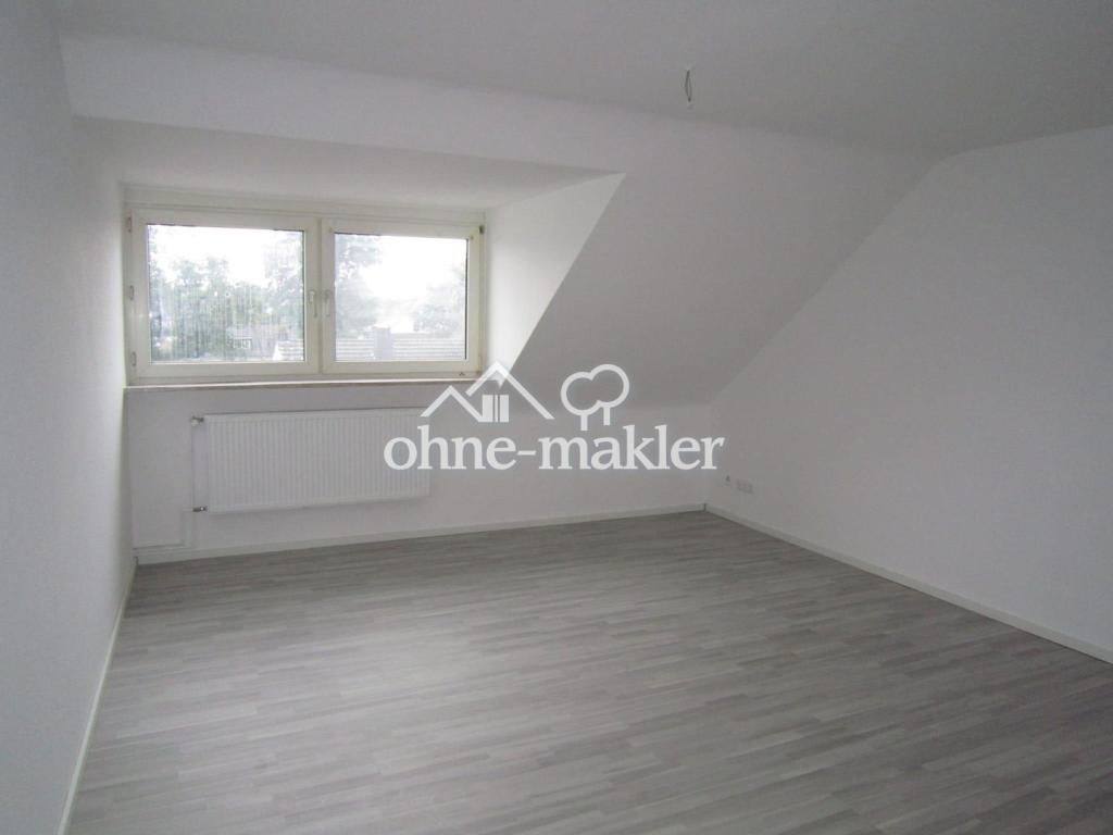 Wohnzimmer 3/1