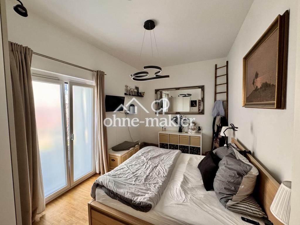 Schlafzimmer rechts