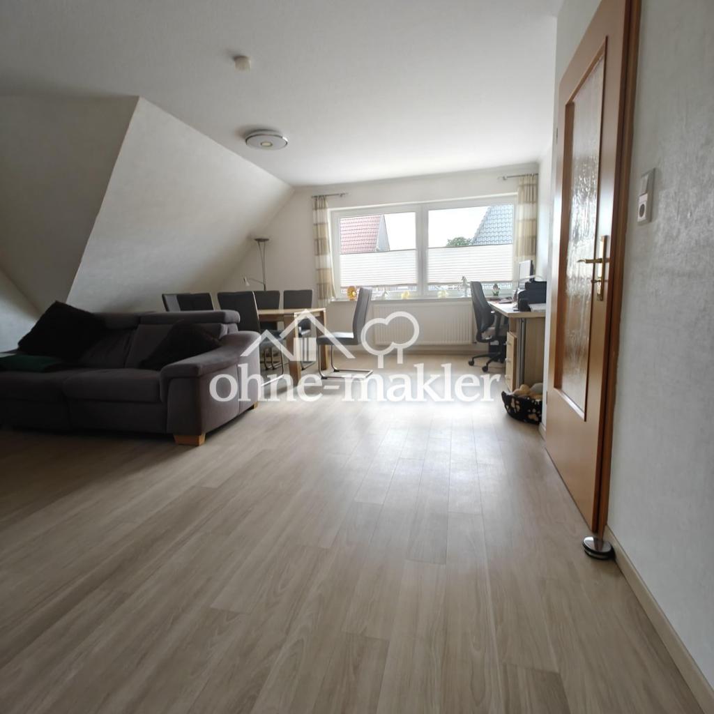 Schlafzimmer / Wohnzimmer OG