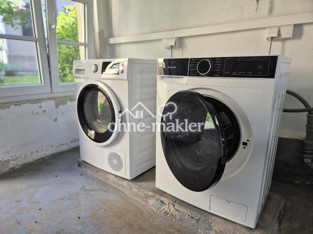 Waschmaschine und Trockner