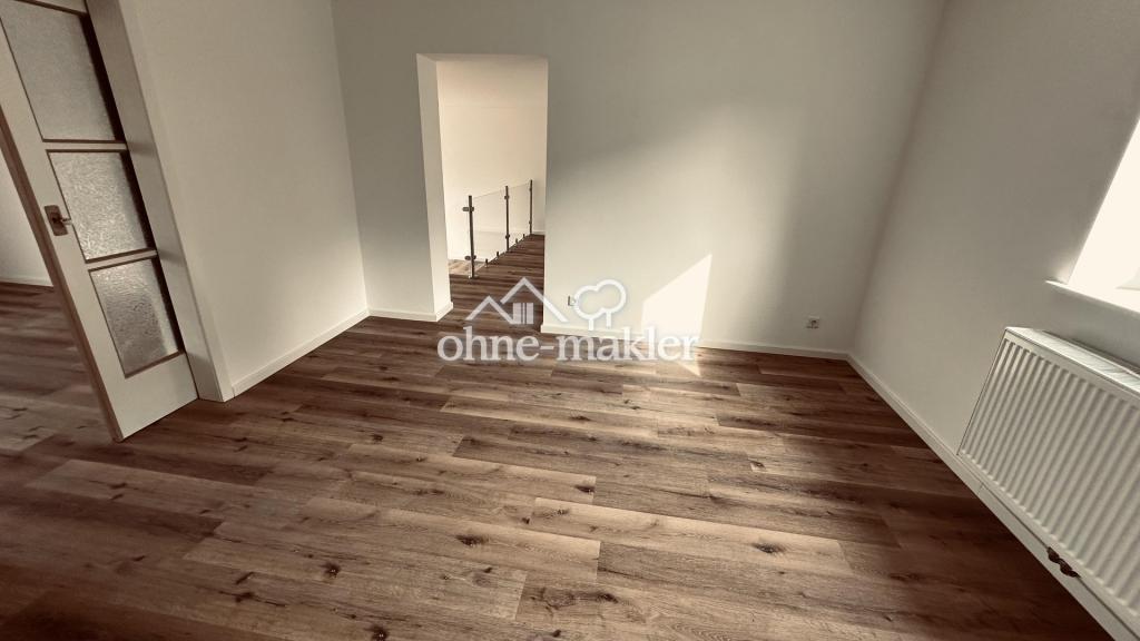 Durchgang Büro/Relaxen EG