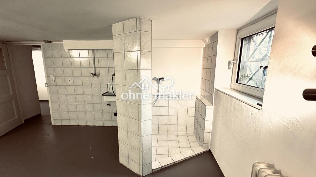 Dusche Keller