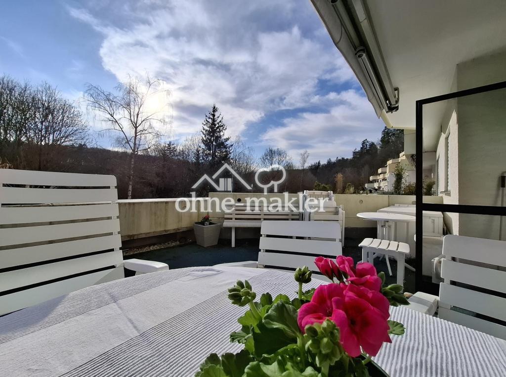 Sonnige Terrasse