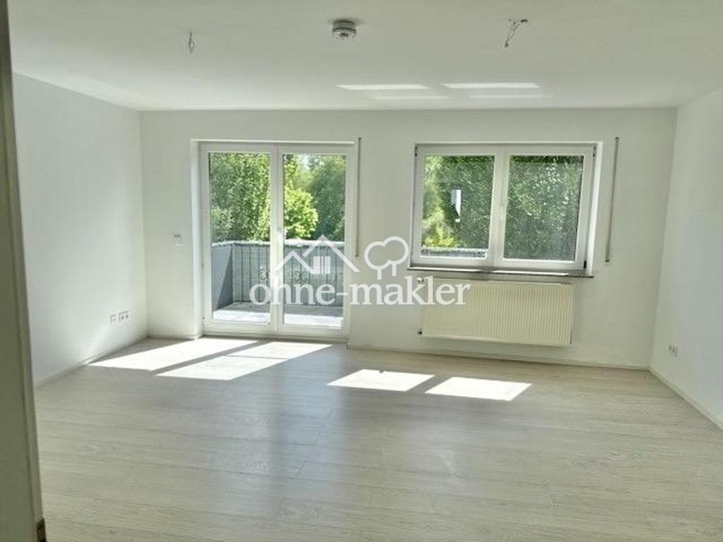 2. Zimmer OG mit Balkon