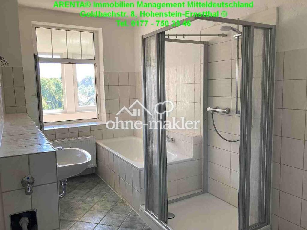 Bad mit Wanne & Dusche