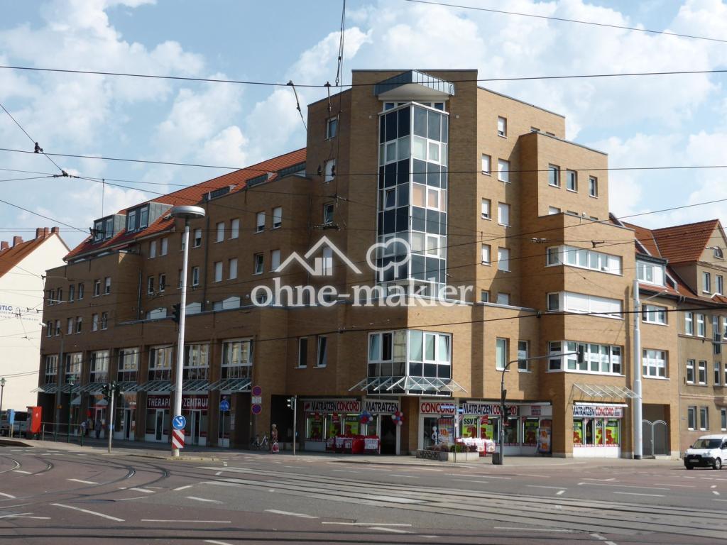 Wohn- und Geschäftshaus