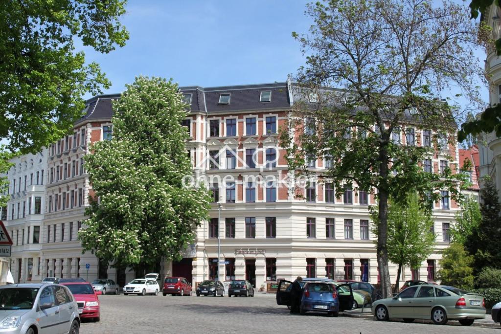 Annastraße 33