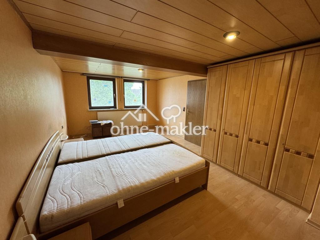 Schlafzimmer 2. OG
