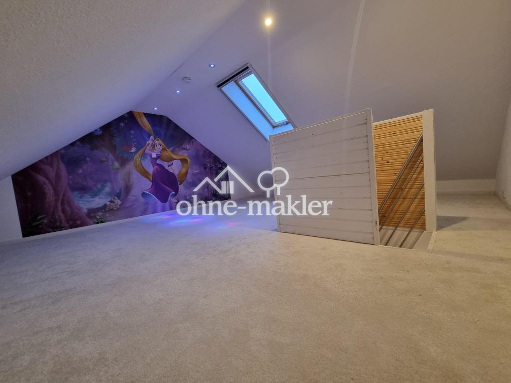 Kinderzimmer Dachboden