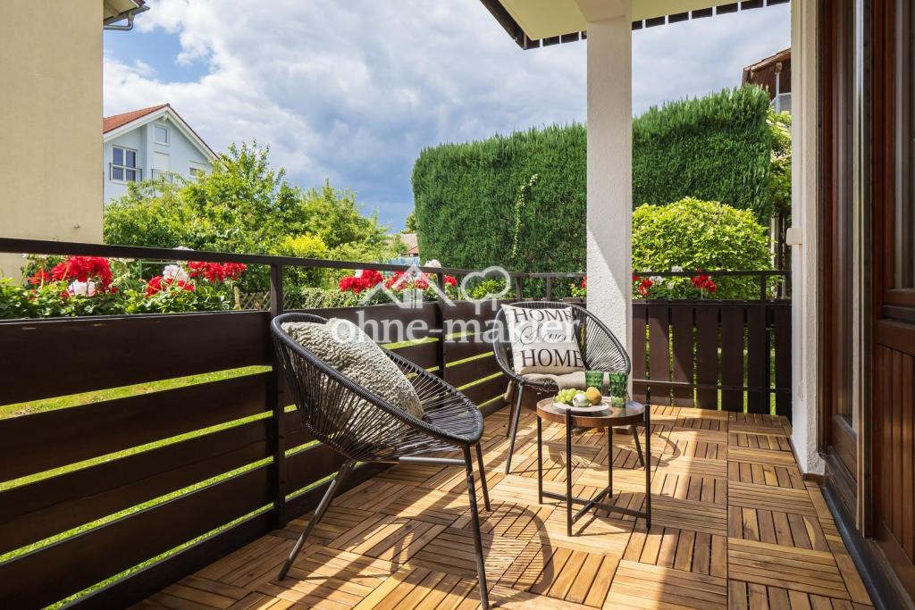 Balkon mit Blick ins Grüne