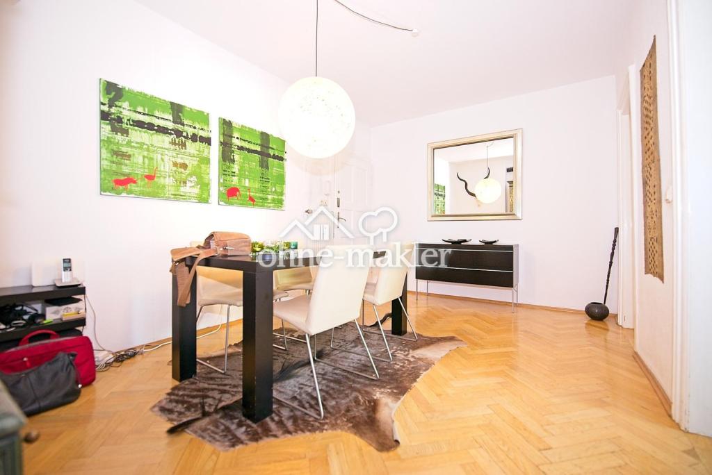 Eingangsbereich/Esszimmer