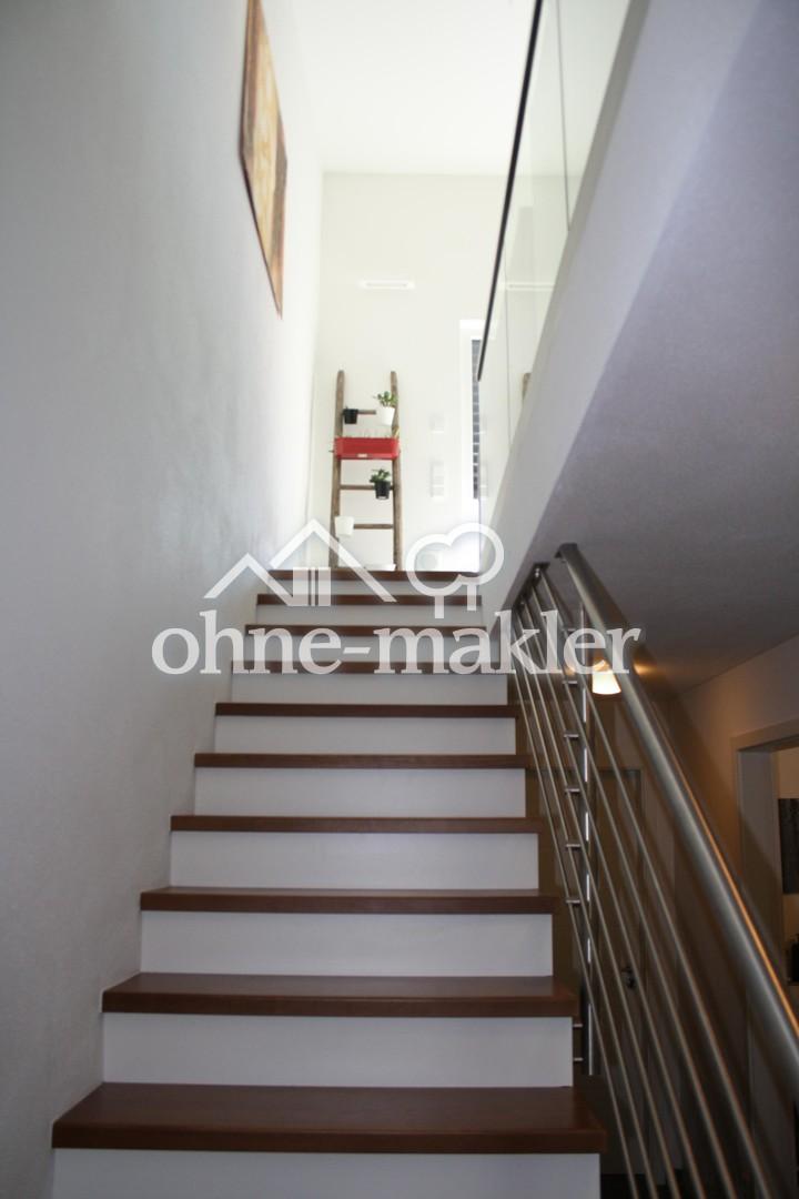Treppe zum DG