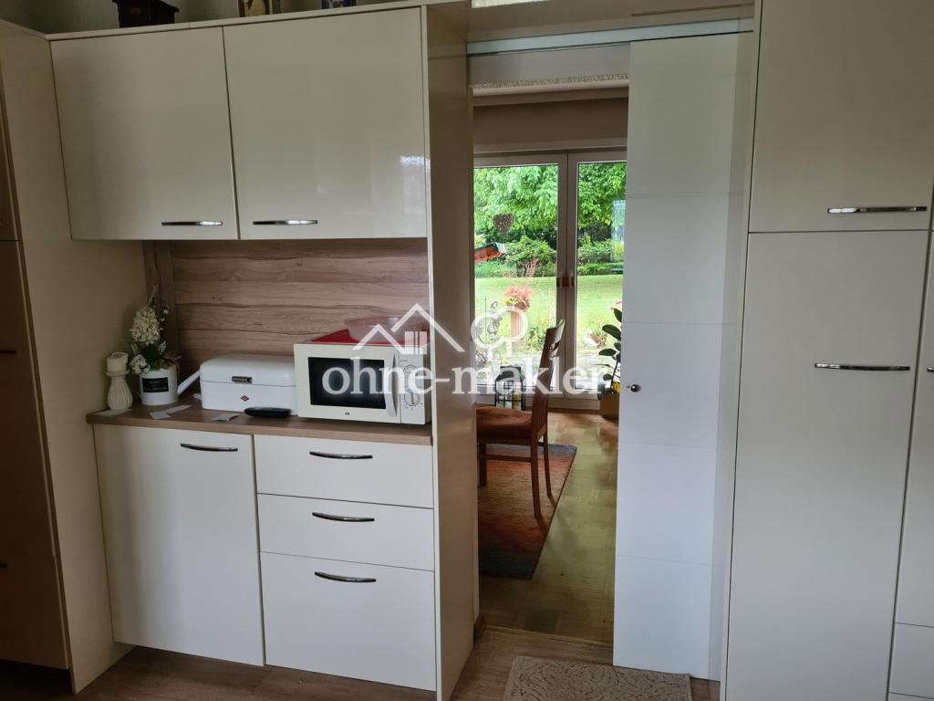 Küche in Richtung Esszimmer