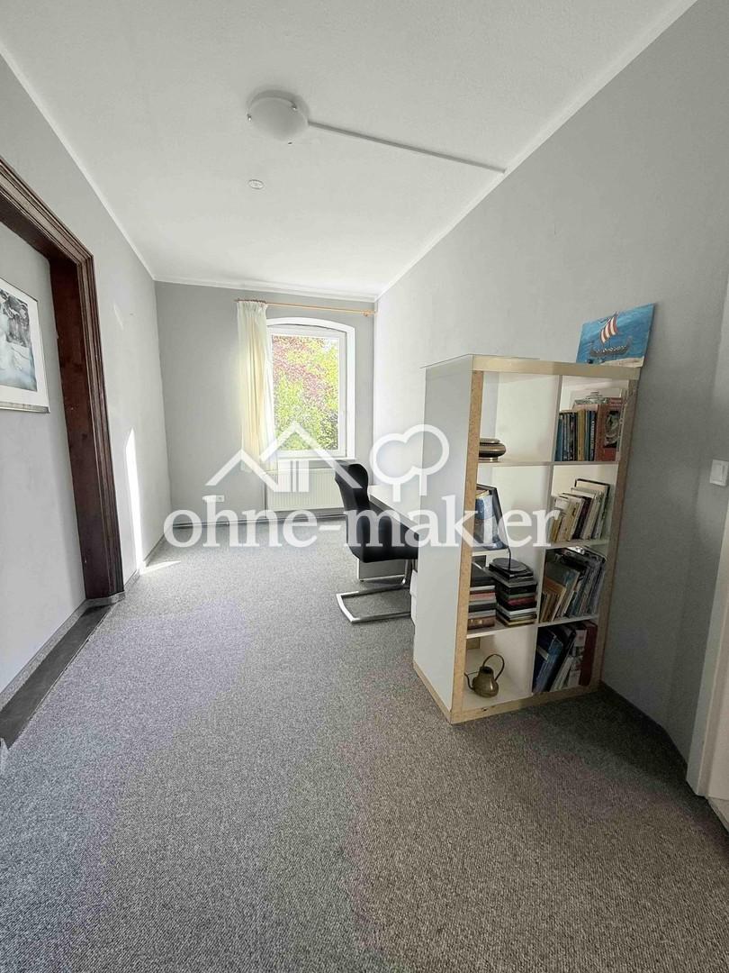 Kinderzimmer 2 EG