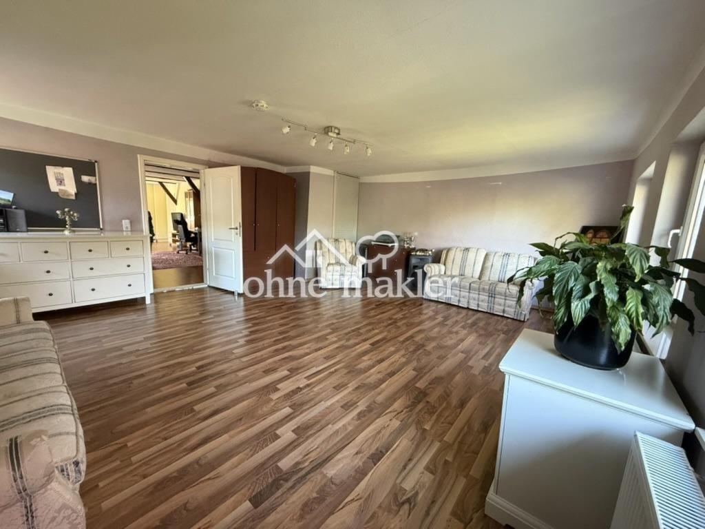 Zimmer 2 OG