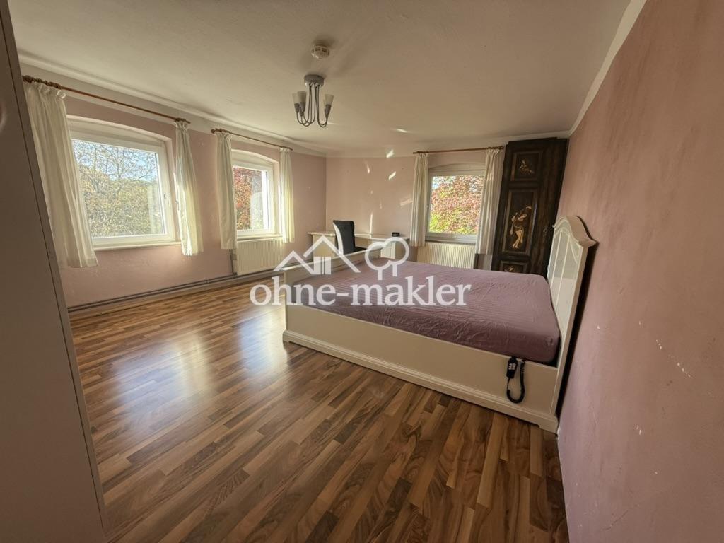 Zimmer 2 OG