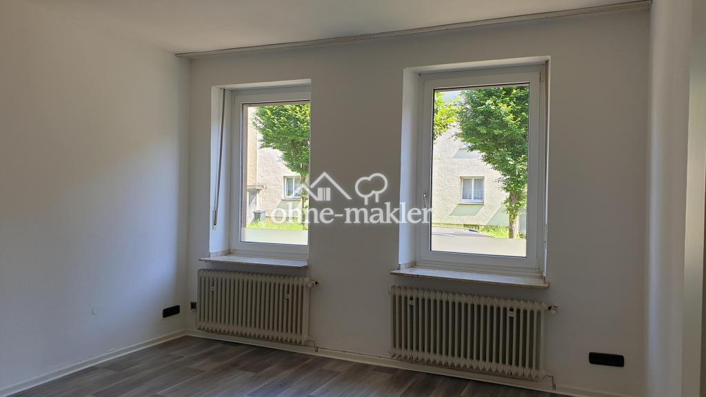 Vorderhaus EG Wohnzimmer