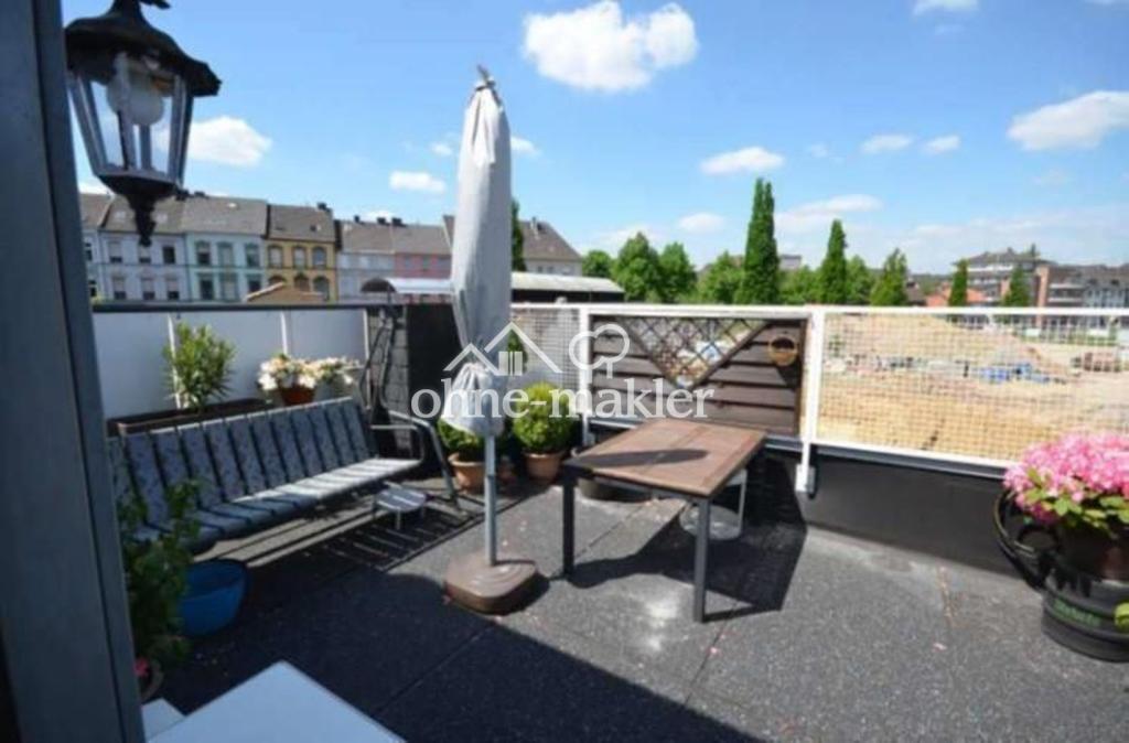 Hinterhaus OG Dachterrasse