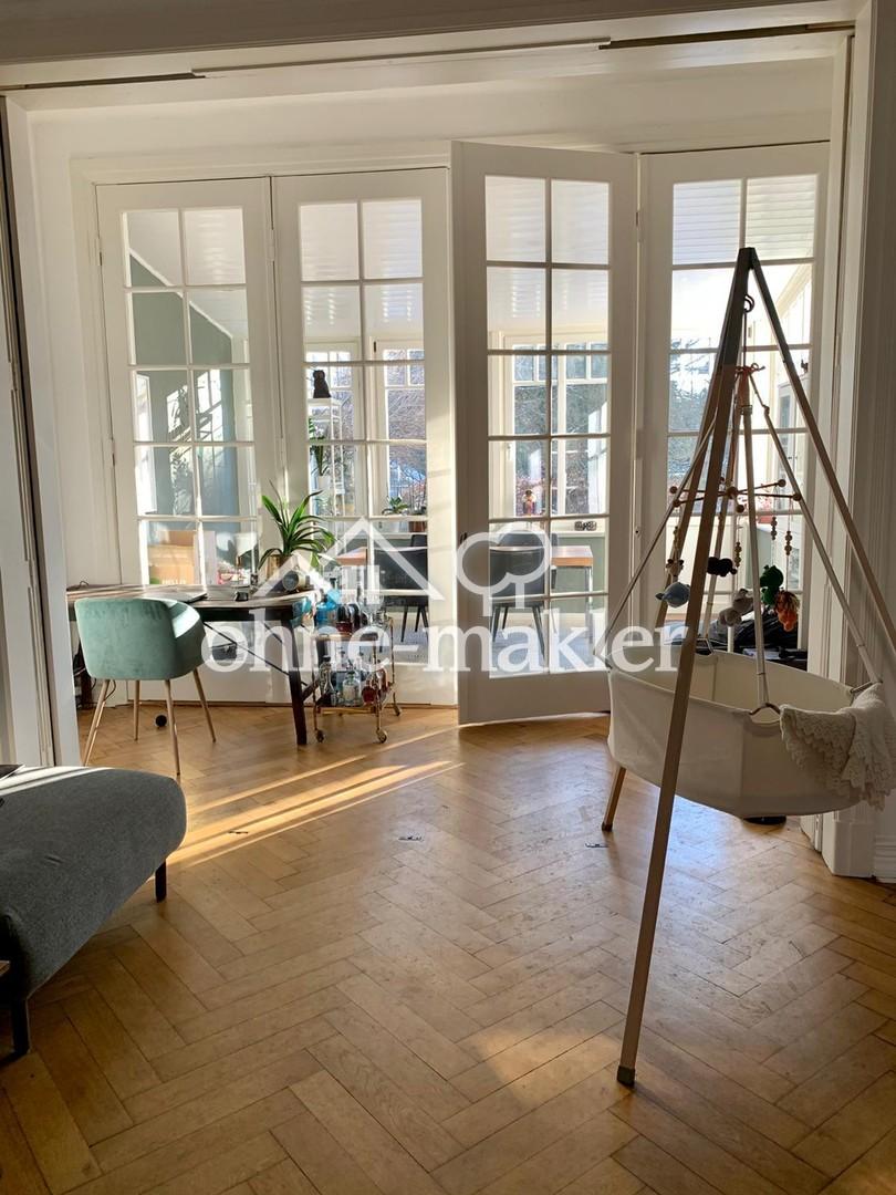 Blick zum Wintergarten