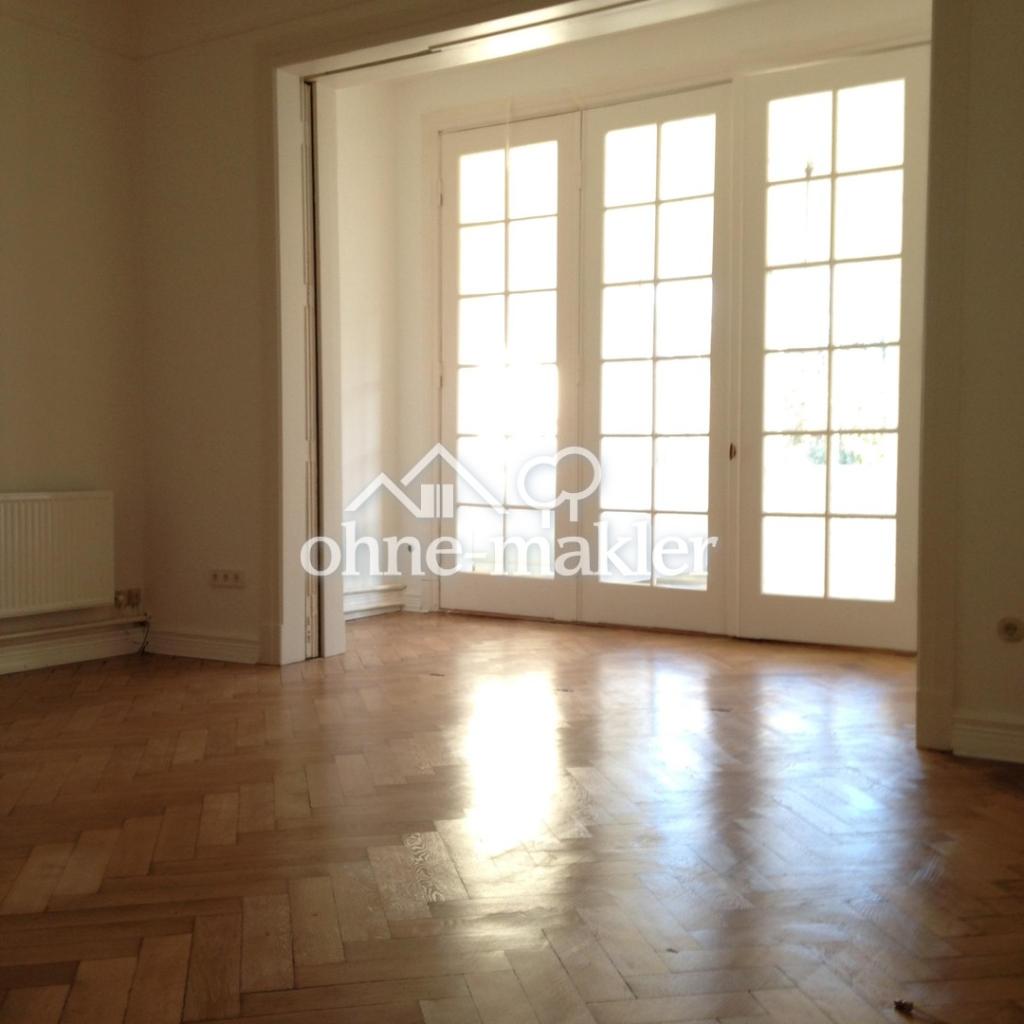 Blick zum Wintergarten