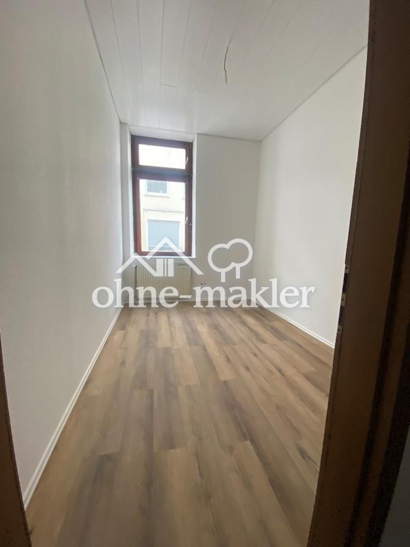 Wohnung Erdgeschoss rechts