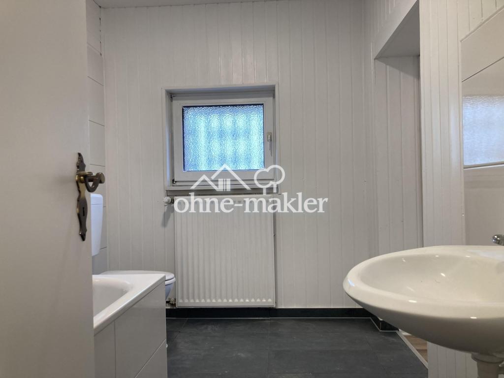 Badezimmer ( 2-Whg )