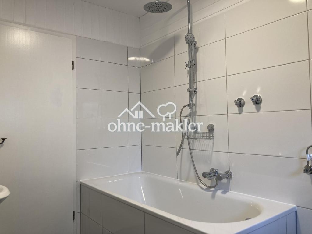 Badezimmer ( 2-Whg )