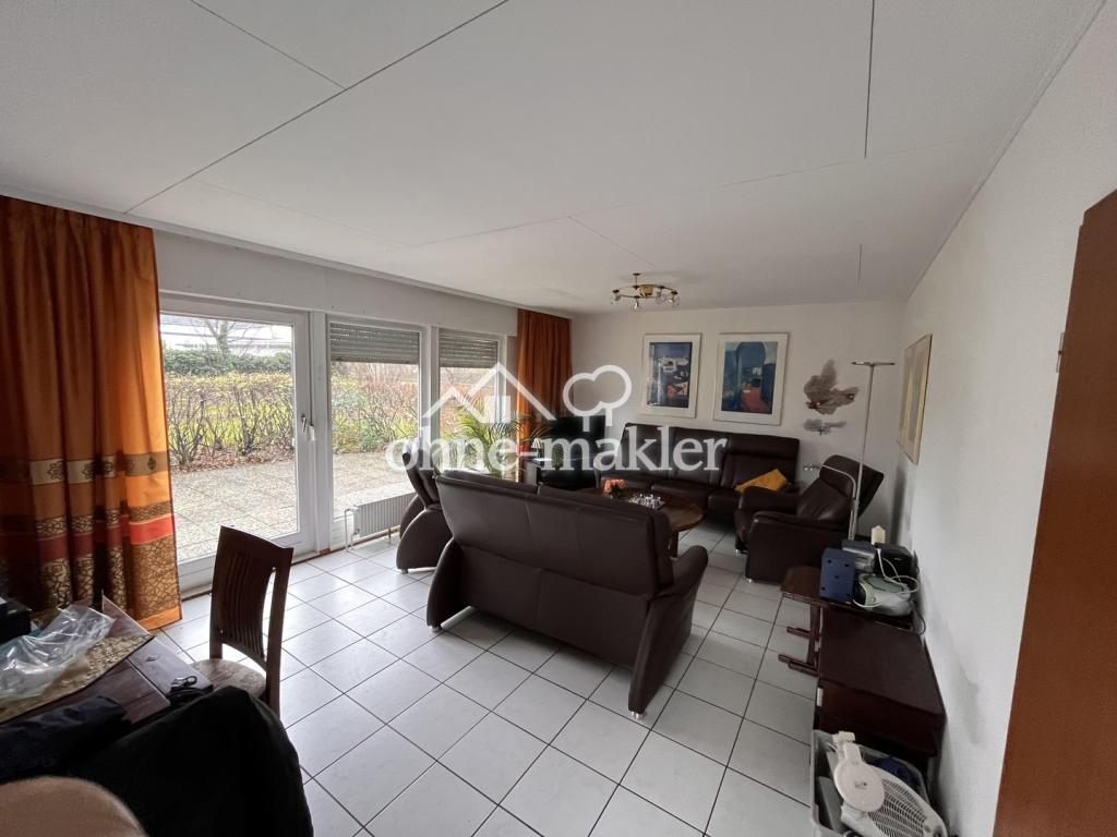 Wohnzimmer (EG)