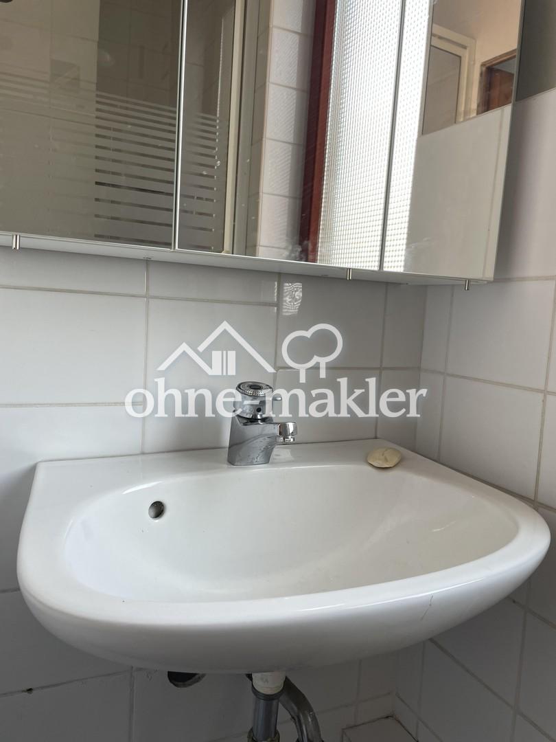 Bathroom sink Waschbecken