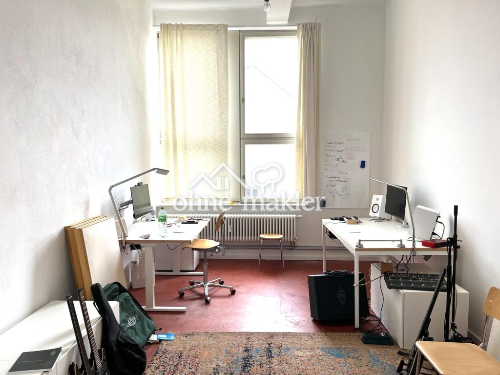 Arbeitszimmer
