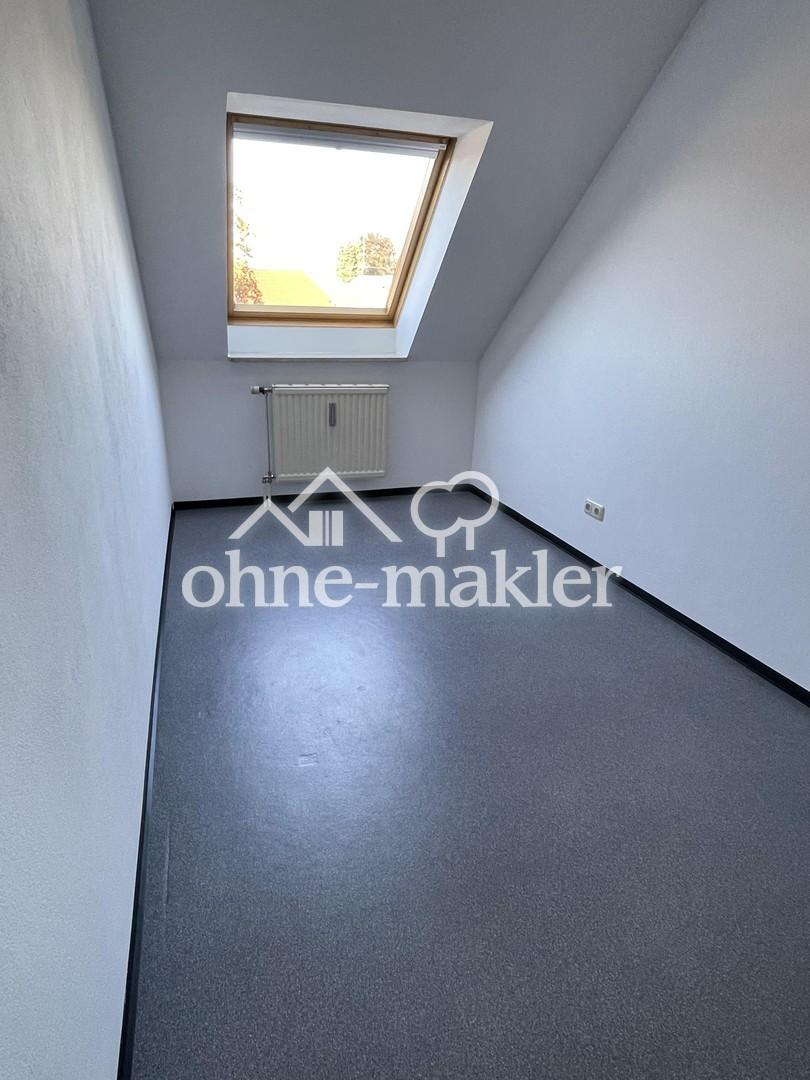 Arbeits/Kinderzimmer