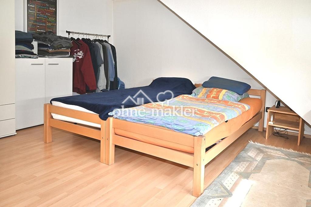 OG Zweifamilienh. Schlafzimmer