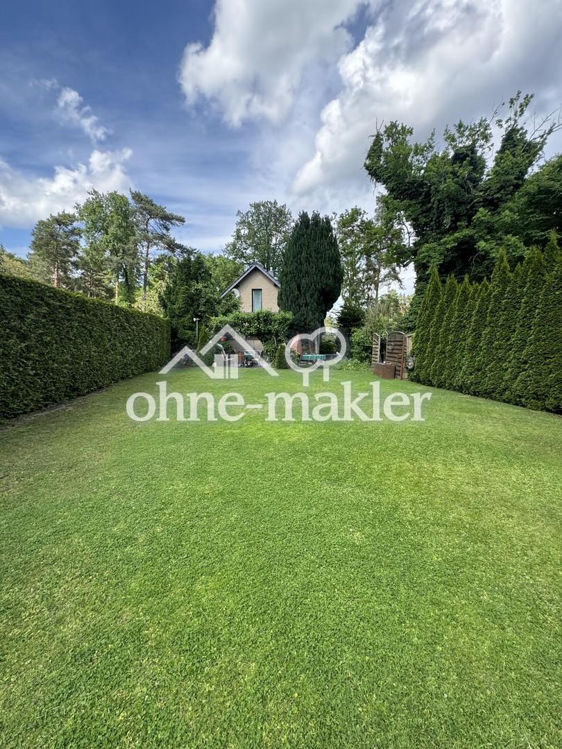 Garten mit Haus