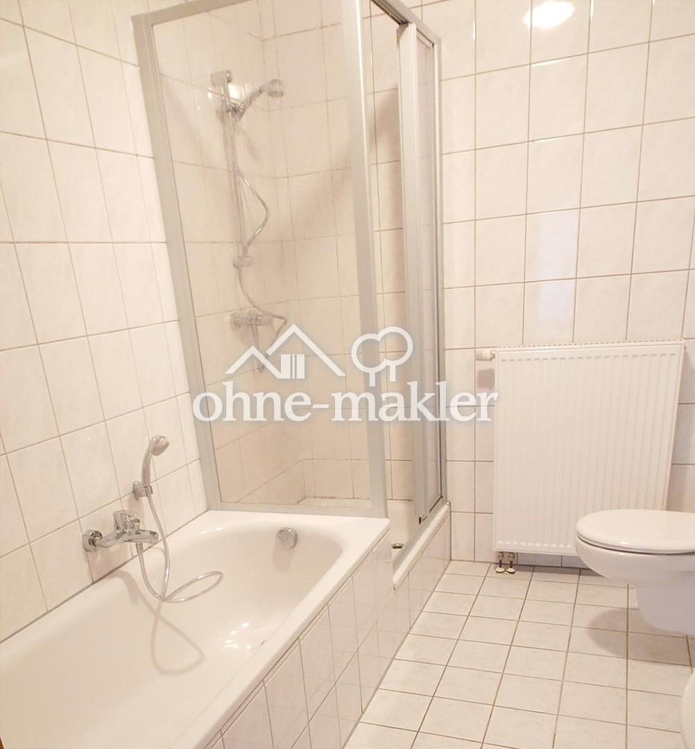 Vollwertiges Badezimmer