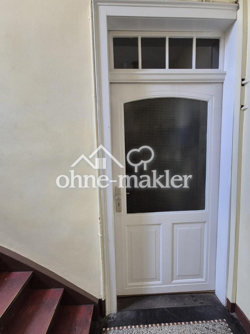 Eingang von Hausseite