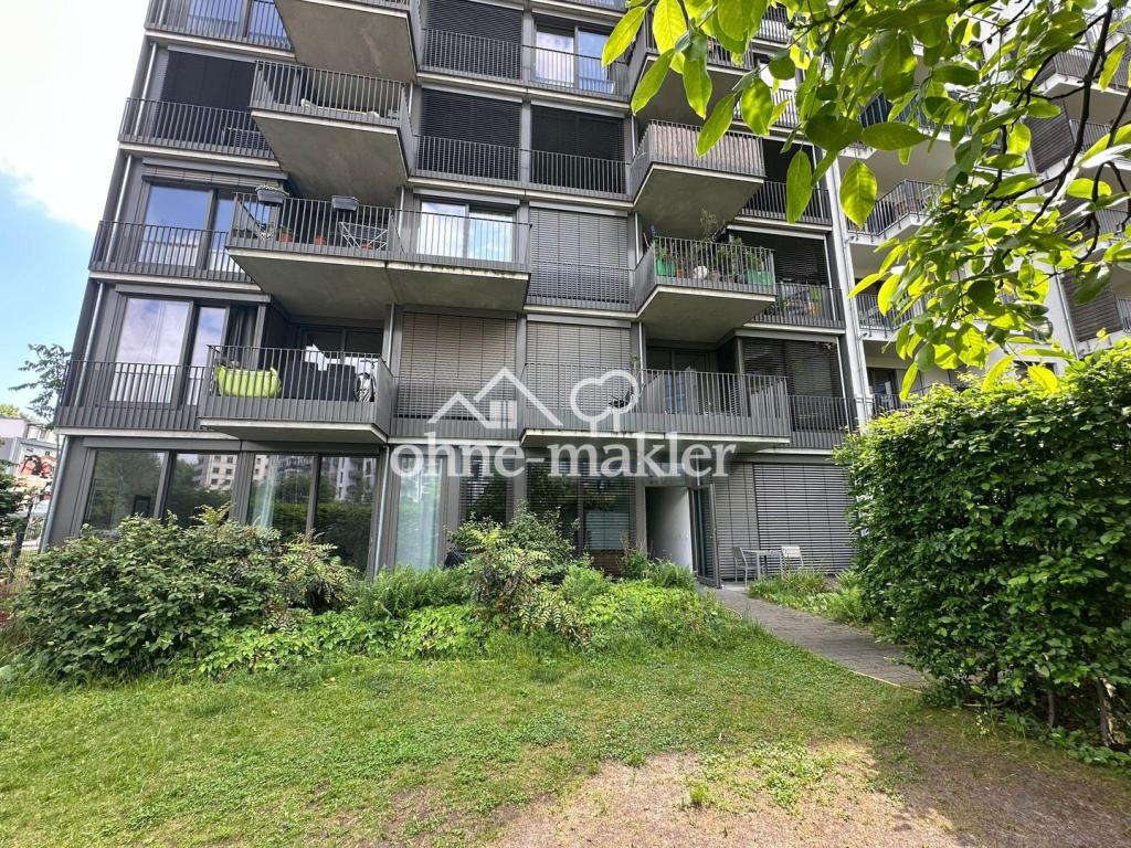 Rückansicht vom Garten aus