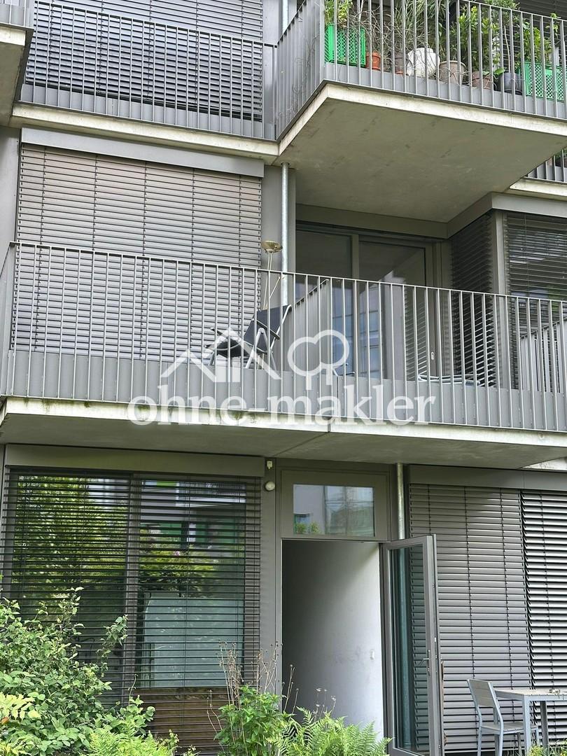 Rückansicht vom Garten aus