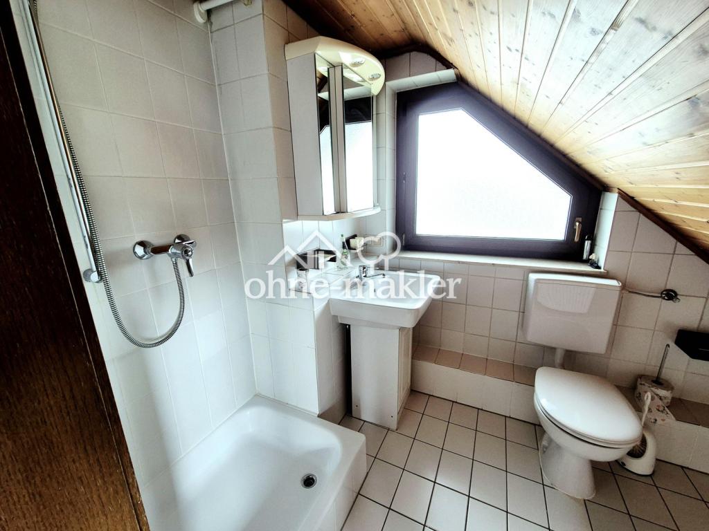 Dachgeschoss Badezimmer