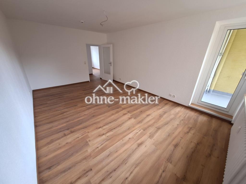 Wohnzimmer Richtung Flur