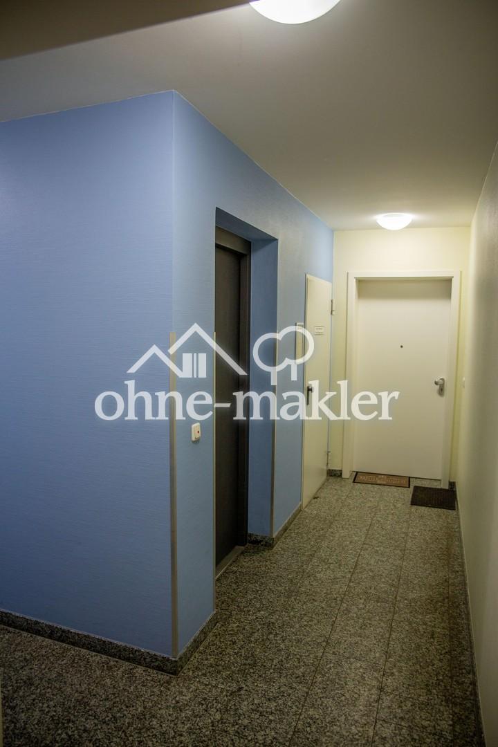 Fahrstuhl vor der Wohnung